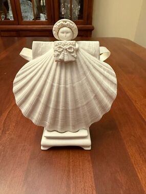 Margaret Furlong Thanksgiving Angel, 1991